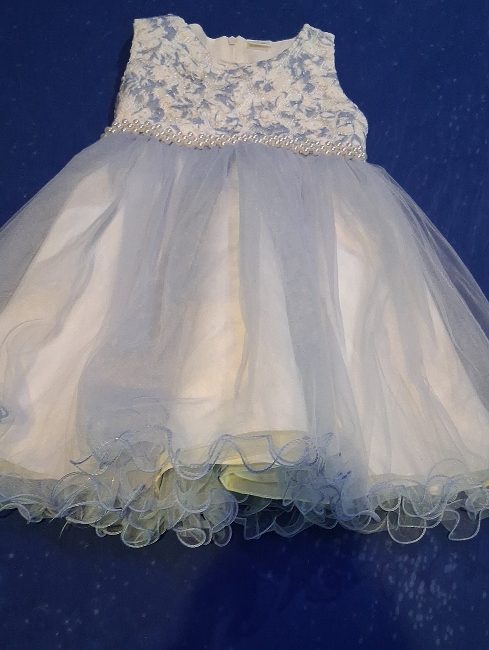 Elegant Light Blue & White Girls Tulle Party Dress with Rhinestone Waist